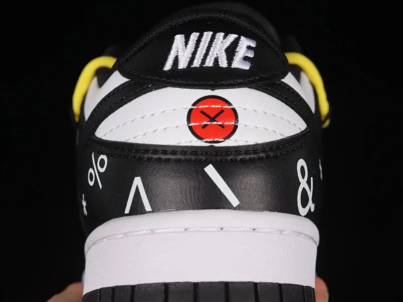 All Categories Nk SB Dunk Series Nk SB Dunk Low Low-top sneakers Nk Dunk Low Black and White Panda Code Customized version of deconstructed strap casual sneakers DD1391-100